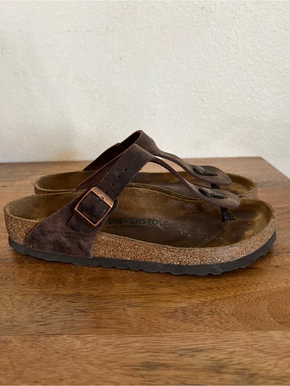 Birkenstock Gizeh Oiled Leather Habana Sandal Size 39 L8-8.5 Regular fit
